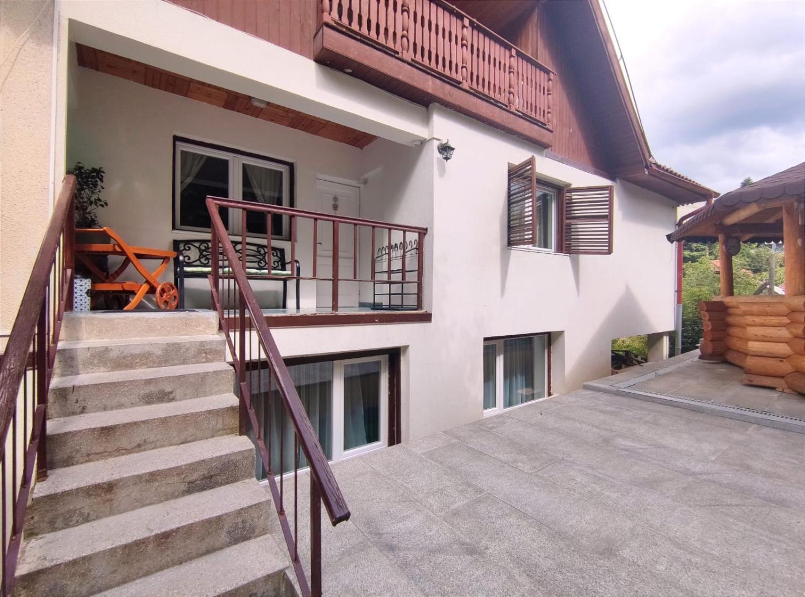 Lelia Residence Apartments Брашов Экстерьер фото